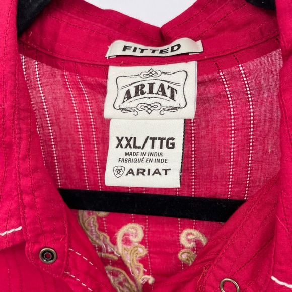 Ariat Womens XXL Red Embroidered Western Snap Front Shirt Fitted, Long Sleeve - Picture 3 of 11
